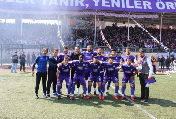 ARTVİN HOPASPOR BAL LİGİ 3 GRUP ŞAMPİYONU OLDU